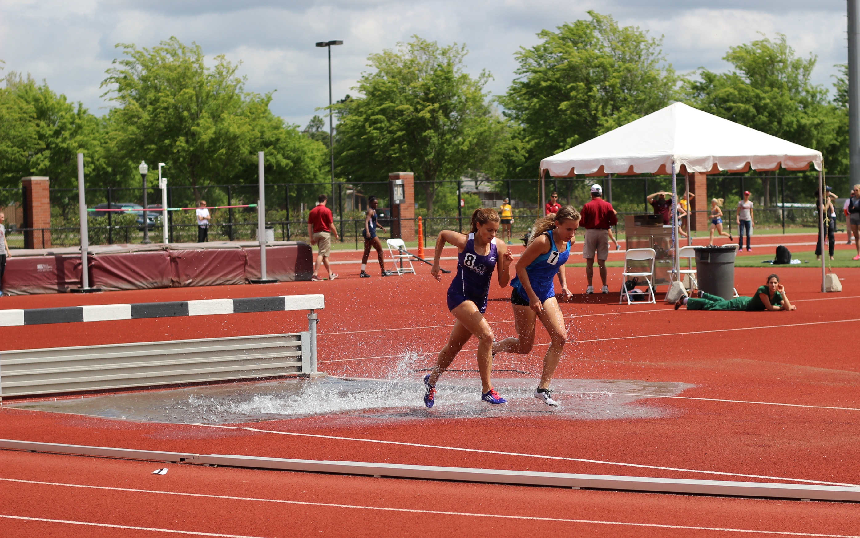 Marina Guerrero haciendo atletismo